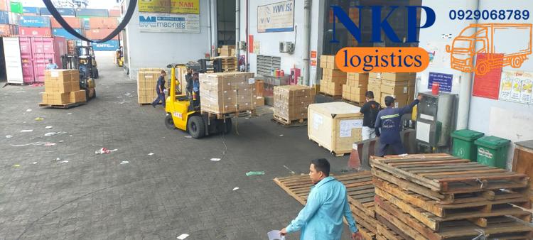 thuê xe cẩu Bình Dương